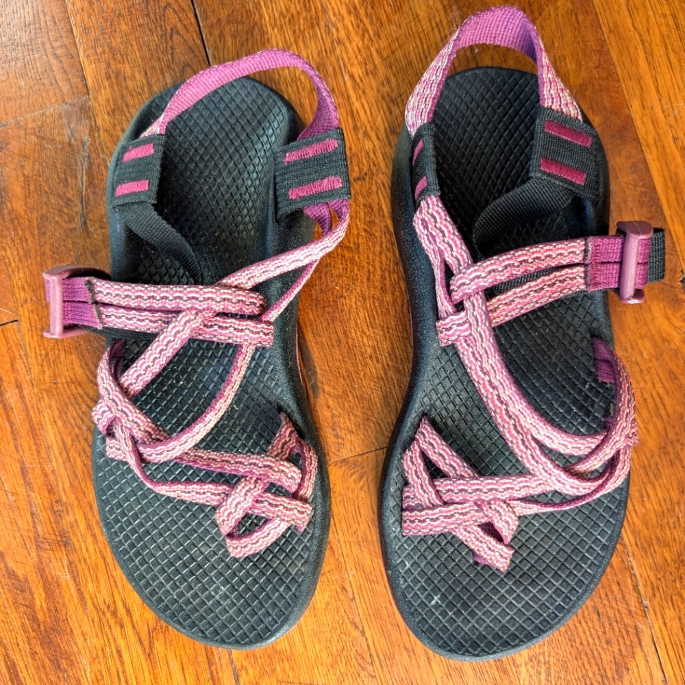 Chaco sandals, EUC, women's 5